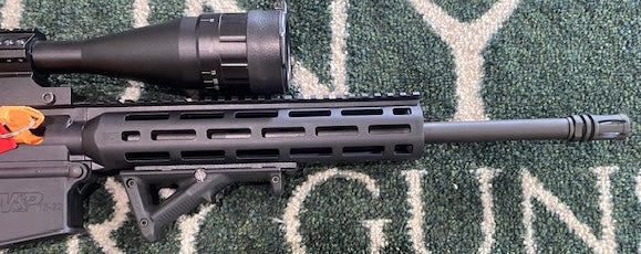 Used Smith & Wesson  M&P15-22 .22 semi-auto package