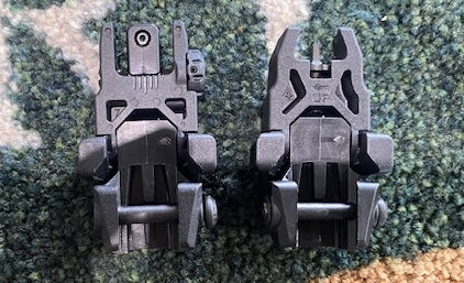 Used Smith & Wesson  M&P15-22 .22 semi-auto package